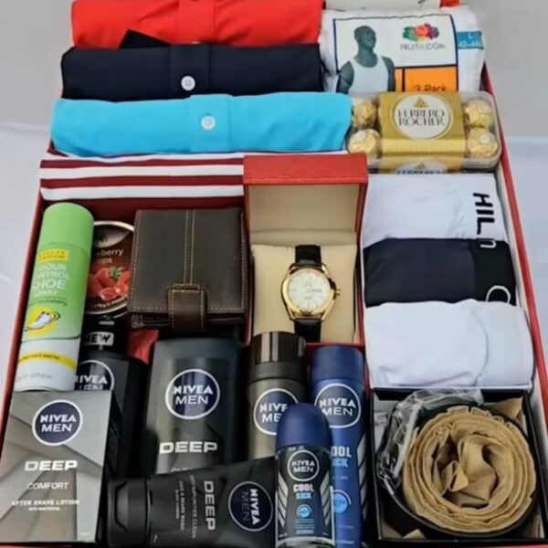 Gentleman's Essentials Gift Box